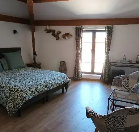 Les Greniers Du Chateau